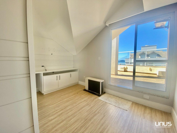 Imagem Cobertura com 3 Quartos à Venda, 135 m² em Coqueiros - Florianópolis Imagem Cobertura com 3 Quartos à Venda, 135 m² em Coqueiros - Florianópolis