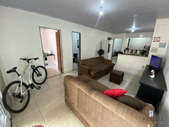 Imagem Casa com 3 Quartos à Venda, 128 m²