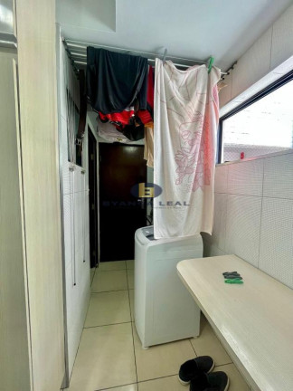 Imagem Apartamento com 3 Quartos à Venda, 82 m² em Casa Amarela - Recife