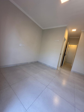 Imagem Casa com 4 Quartos à Venda, 130 m² em Barro Branco - Cotia Imagem Casa com 4 Quartos à Venda, 130 m² em Barro Branco - Cotia