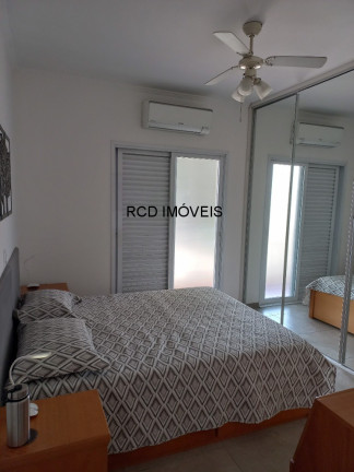 Imagem Sobrado com 3 Quartos à Venda, 250 m² em Vila Sônia - São Paulo Imagem Sobrado com 3 Quartos à Venda, 250 m² em Vila Sônia - São Paulo