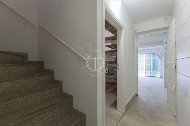 Imagem Casa com 3 Quartos à Venda, 270 m² em Cambuci - São Paulo Imagem Casa com 3 Quartos à Venda, 270 m² em Cambuci - São Paulo