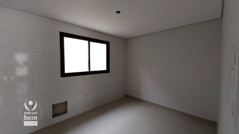 Imagem Sobrado com 3 Quartos à Venda, 166 m² em Bom Retiro - Curitiba