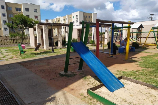 Imagem Apartamento com 2 Quartos à Venda, 42 m² em Sarandi - Porto Alegre
