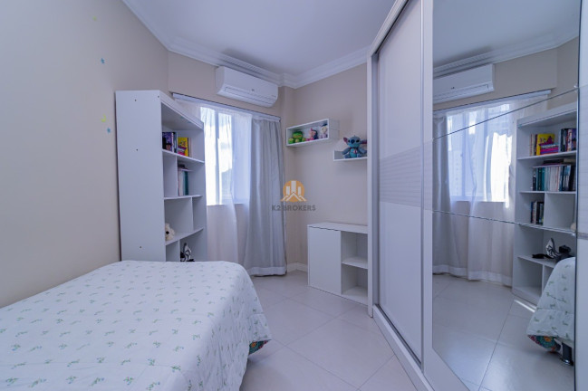 Imagem Imóvel com 4 Quartos à Venda, 112 m² em Centro - Balneário Camboriú