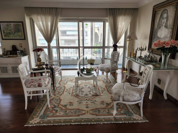 Apartamento com 3 Quartos à Venda, 198 m² em Moema - São Paulo