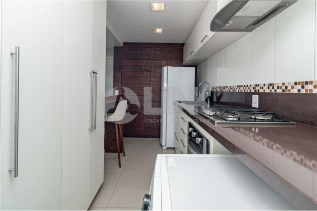 Imagem Apartamento com 2 Quartos à Venda, 68 m² em Jardim Botânico - Porto Alegre Imagem Apartamento com 2 Quartos à Venda, 68 m² em Jardim Botânico - Porto Alegre