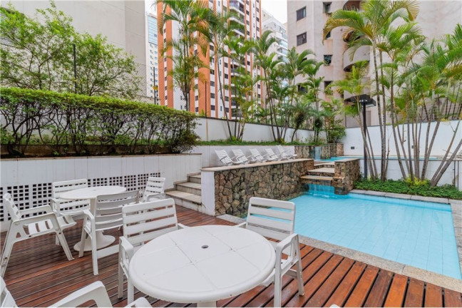 Imagem Apartamento com 4 Quartos à Venda, 172 m² em Moema - São Paulo Imagem Apartamento com 4 Quartos à Venda, 172 m² em Moema - São Paulo