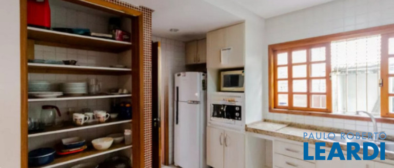 Imagem Sobrado com 3 Quartos à Venda, 270 m² em Vila Guiomar - Santo André Imagem Sobrado com 3 Quartos à Venda, 270 m² em Vila Guiomar - Santo André
