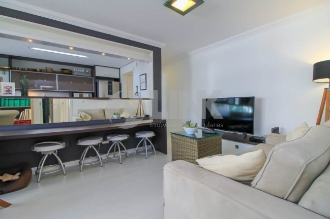 Foto do imóvel Apartamento com 3 Quartos à Venda, 88 m² em Mont Serrat - Porto Alegre