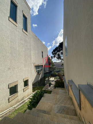Imagem Casa com 2 Quartos à Venda, 613 m² em Centro Civico - Curitiba