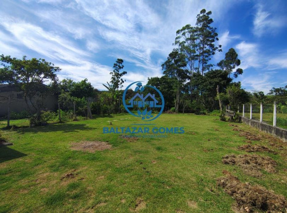 Imagem Imóvel com 2 Quartos à Venda, 2.000 m² em Biritiba Mirim Imagem Imóvel com 2 Quartos à Venda, 2.000 m² em Biritiba Mirim