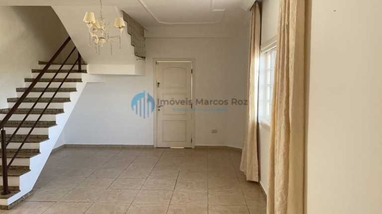 Imagem Casa com 4 Quartos à Venda, 370 m² em Parque Nova Jandira - Jandira Imagem Casa com 4 Quartos à Venda, 370 m² em Parque Nova Jandira - Jandira