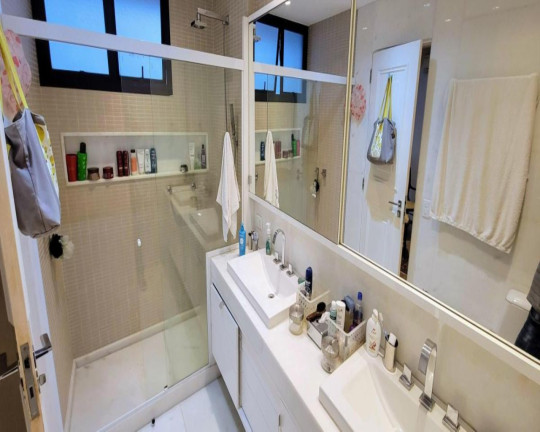 Imagem Imóvel com 4 Quartos à Venda, 304 m² em Lagoa - Rio De Janeiro Imagem Imóvel com 4 Quartos à Venda, 304 m² em Lagoa - Rio De Janeiro