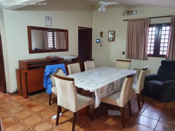 Imagem Casa com 5 Quartos à Venda, 680 m² em Piedade - Jaboatão Dos Guararapes Imagem Casa com 5 Quartos à Venda, 680 m² em Piedade - Jaboatão Dos Guararapes