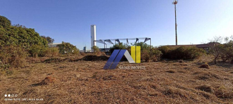 Imagem Galpão à Venda ou Locação, 5.500 m² em Distrito Industrial - Pouso Alegre Imagem Galpão à Venda ou Locação, 5.500 m² em Distrito Industrial - Pouso Alegre