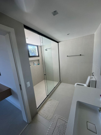 Imagem Casa de Condomínio com 7 Quartos à Venda, 1.900 m² em Centro - Mangaratiba