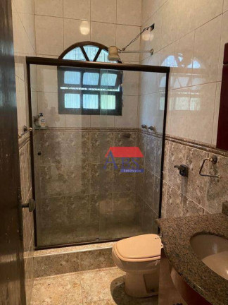 Imagem Sobrado com 3 Quartos à Venda, 16.483 m² em Vila Ponte Nova - Cubatão Imagem Sobrado com 3 Quartos à Venda, 16.483 m² em Vila Ponte Nova - Cubatão