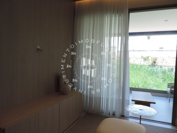 Imagem Cobertura com 3 Quartos à Venda, 180 m² em Jurerê - Florianópolis Imagem Cobertura com 3 Quartos à Venda, 180 m² em Jurerê - Florianópolis