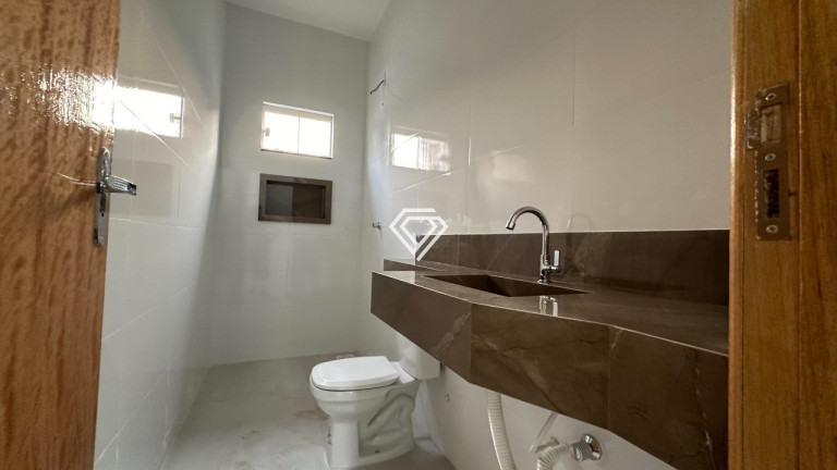Imagem Casa com 3 Quartos à Venda, 115 m² em Plano Diretor Sul - Palmas Imagem Casa com 3 Quartos à Venda, 115 m² em Plano Diretor Sul - Palmas