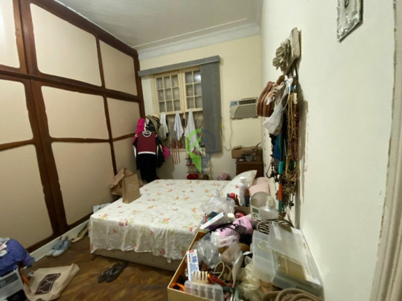 Imagem Casa com 3 Quartos à Venda, 139 m² em Gonzaga - Santos Imagem Casa com 3 Quartos à Venda, 139 m² em Gonzaga - Santos