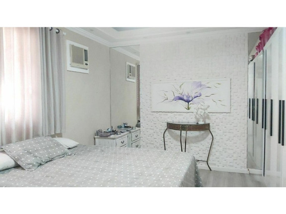 Imagem Casa com 4 Quartos à Venda, 254 m² em Vila Anhanguera - Campinas