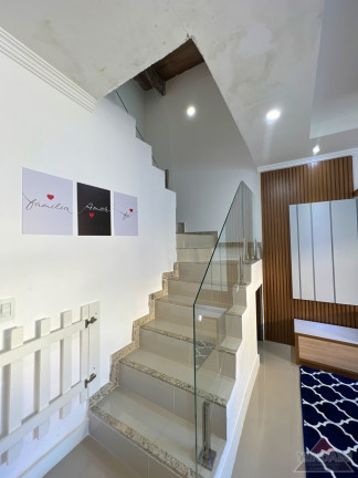 Imagem Casa com 5 Quartos à Venda, 250 m² em Vargem Grande - Rio De Janeiro Imagem Casa com 5 Quartos à Venda, 250 m² em Vargem Grande - Rio De Janeiro