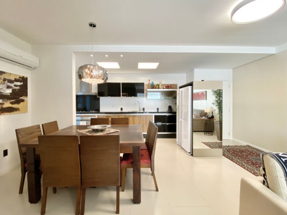 Imagem Apartamento com 3 Quartos à Venda, 127 m² em Jurerê - Florianópolis Imagem Apartamento com 3 Quartos à Venda, 127 m² em Jurerê - Florianópolis