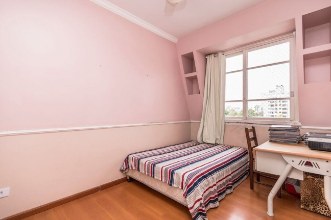 Imagem Imóvel com 2 Quartos à Venda, 75 m² em Santana - Porto Alegre Imagem Imóvel com 2 Quartos à Venda, 75 m² em Santana - Porto Alegre