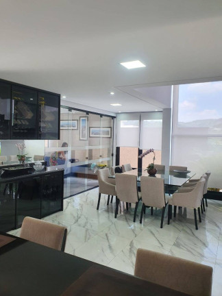 Imagem Casa com 4 Quartos à Venda, 420 m² em Tamboré - Santana De Parnaíba
