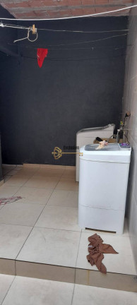 Imagem Sobrado com 3 Quartos à Venda, 190 m² em Parque Gerassi - Santo André