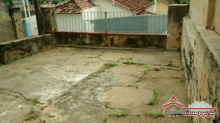 Imagem Casa com 2 Quartos à Venda, 140 m² em Centro - Jacareí Imagem Casa com 2 Quartos à Venda, 140 m² em Centro - Jacareí