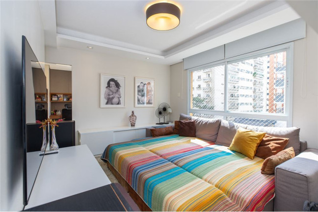 Imagem Imóvel com 3 Quartos à Venda,  em Moema - São Paulo