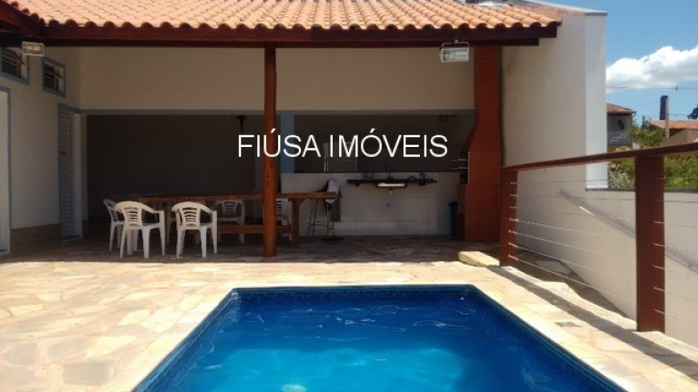 Imagem Casa com 3 Quartos para Temporada, em Centro - Rifaina Imagem Casa com 3 Quartos para Temporada, em Centro - Rifaina