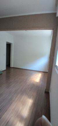 Imagem Imóvel com 3 Quartos à Venda, 70 m² em Camaquã - Porto Alegre Imagem Imóvel com 3 Quartos à Venda, 70 m² em Camaquã - Porto Alegre