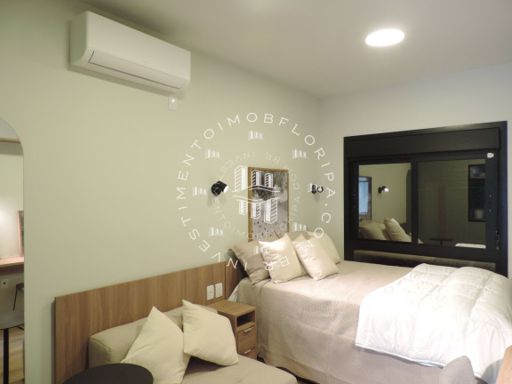 Imagem Imóvel com 1 Quarto à Venda, 20 m² em Itacorubi - Florianópolis Imagem Imóvel com 1 Quarto à Venda, 20 m² em Itacorubi - Florianópolis
