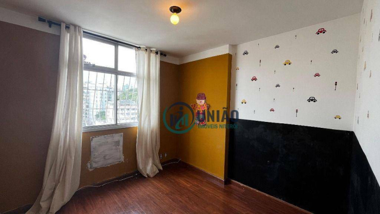 Imagem Apartamento com 4 Quartos à Venda, 140 m² em Ingá - Niterói