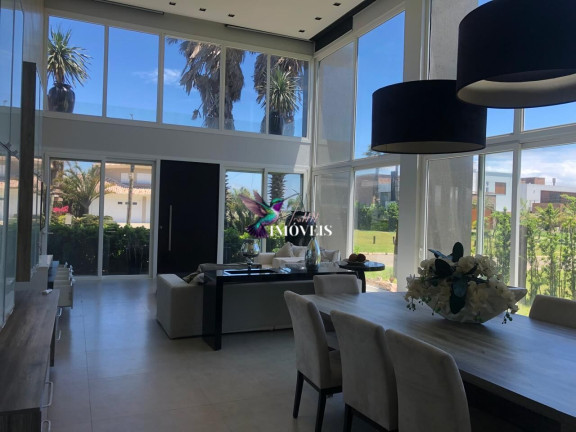 Imagem Casa com 5 Quartos à Venda, 378 m² em Centro - Imbé Imagem Casa com 5 Quartos à Venda, 378 m² em Centro - Imbé