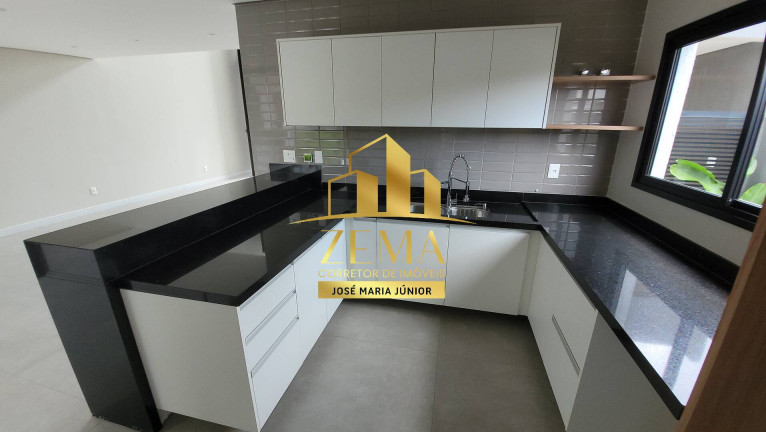 Imagem Casa com 3 Quartos à Venda, 250 m² em Cézar De Souza - Mogi Das Cruzes