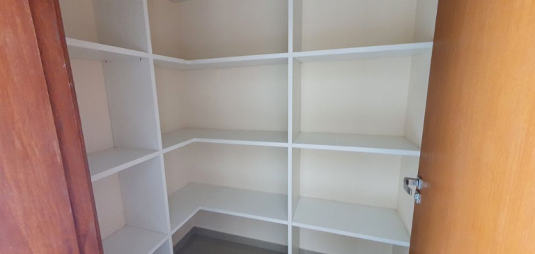 Imagem Casa com 3 Quartos para Alugar, 300 m² em Villa Branca - Jacareí Imagem Casa com 3 Quartos para Alugar, 300 m² em Villa Branca - Jacareí