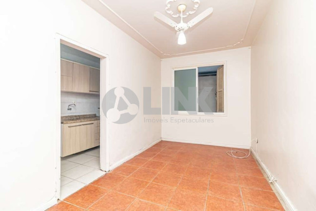 Imagem Apartamento com 2 Quartos à Venda, 67 m² em Santana - Porto Alegre
