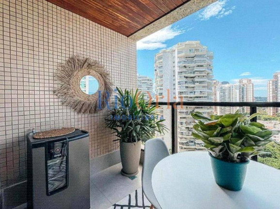 Imagem Apartamento com 3 Quartos à Venda, 146 m² em Barra Da Tijuca - Rio De Janeiro