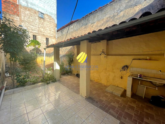 Imagem Casa com 2 Quartos à Venda, 130 m² em Joaquim Távora - Fortaleza