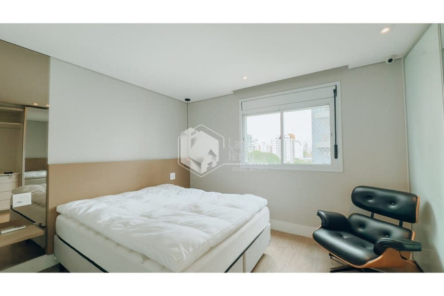 Imagem Apartamento com 3 Quartos à Venda, 143 m² em Moema - São Paulo