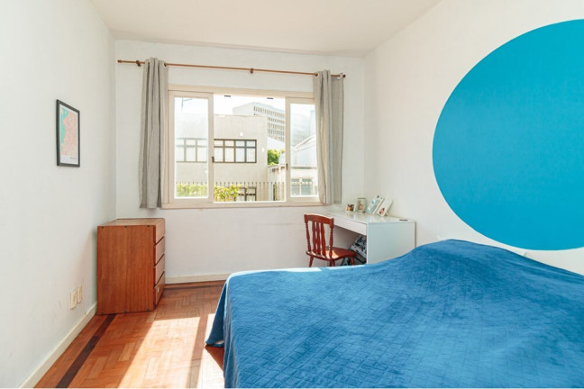Imagem Imóvel com 2 Quartos à Venda, 63 m² em Santa Cecília - Porto Alegre Imagem Imóvel com 2 Quartos à Venda, 63 m² em Santa Cecília - Porto Alegre