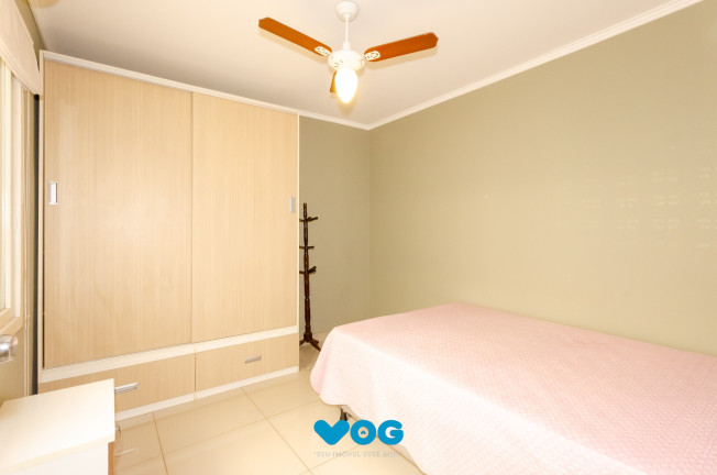 Imagem Casa com 3 Quartos à Venda, 230 m² em Petrópolis - Porto Alegre Imagem Casa com 3 Quartos à Venda, 230 m² em Petrópolis - Porto Alegre