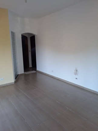 Imagem Fazenda à Venda, 200 m² em Vila Bragança - Salesópolis Imagem Fazenda à Venda, 200 m² em Vila Bragança - Salesópolis