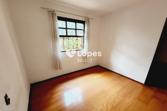 Imagem Sobrado com 2 Quartos à Venda, 107 m² em Vila Angeli - Valinhos Imagem Sobrado com 2 Quartos à Venda, 107 m² em Vila Angeli - Valinhos