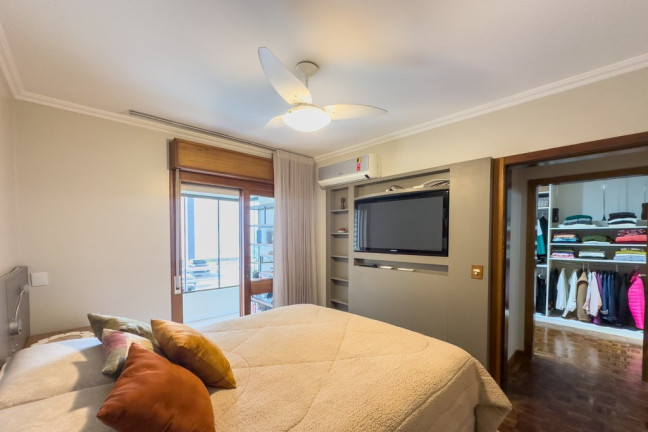Imagem Apartamento com 3 Quartos à Venda, 120 m² em Menino Deus - Porto Alegre Imagem Apartamento com 3 Quartos à Venda, 120 m² em Menino Deus - Porto Alegre