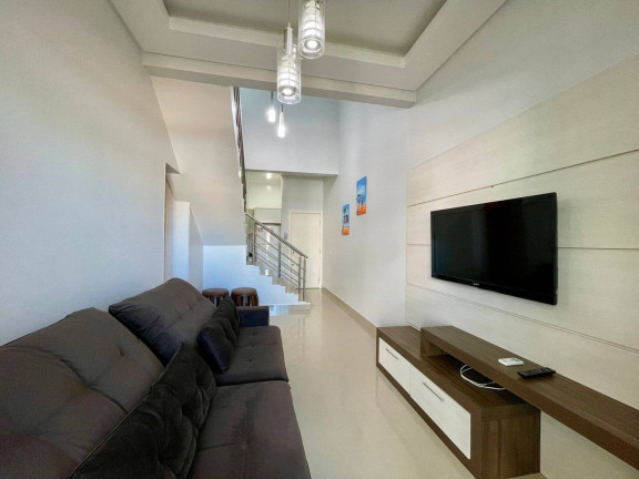 Imagem Apartamento com 3 Quartos para Temporada, em Mariscal - Bombinhas Imagem Apartamento com 3 Quartos para Temporada, em Mariscal - Bombinhas